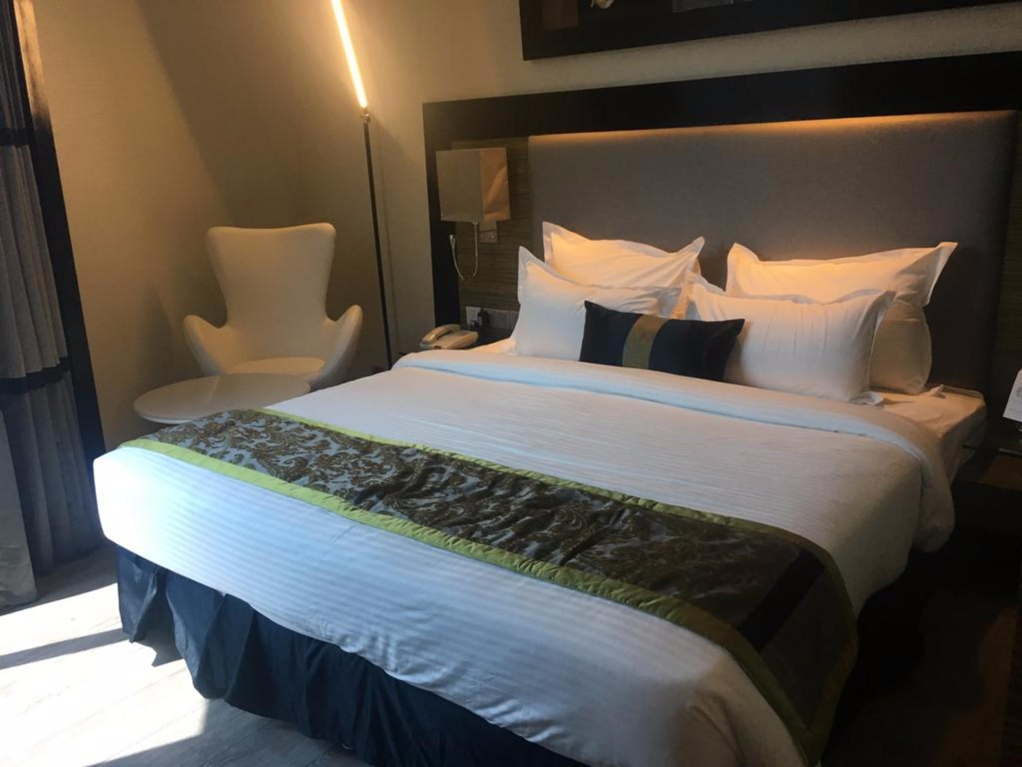 The Empresa Hotel Мумбаи Экстерьер фото