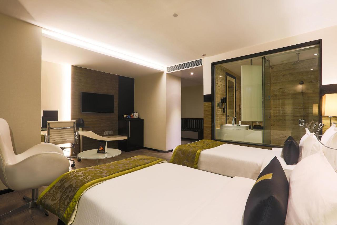 The Empresa Hotel Мумбаи Экстерьер фото